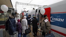 Z Moskvy do Berlína vyráží první přímý vlak, s rozdílným rozchodem kolejí si sám poradí.