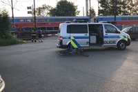 Vlak u Nymburka srazil cyklistu: Nehoda zastavila provoz na trati