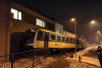 V Českém Těšíně vykolejil vlak: Strojvedoucí minul návěstidlo
