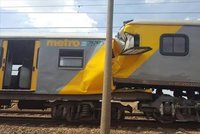 Po nehodě vlaků je přes 300 zraněných. Soupravy se srazily u Johannesburgu