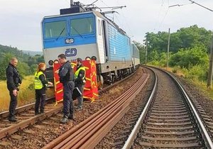 Vlak na Plzeňsku srazil a usmrtil dítě. Ilustrační foto.