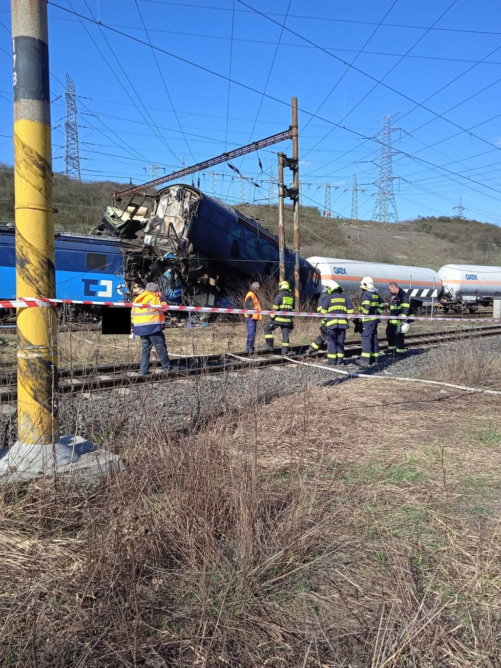 Na Teplicku se srazily dva nákladní vlaky, zemřel strojvůdce.