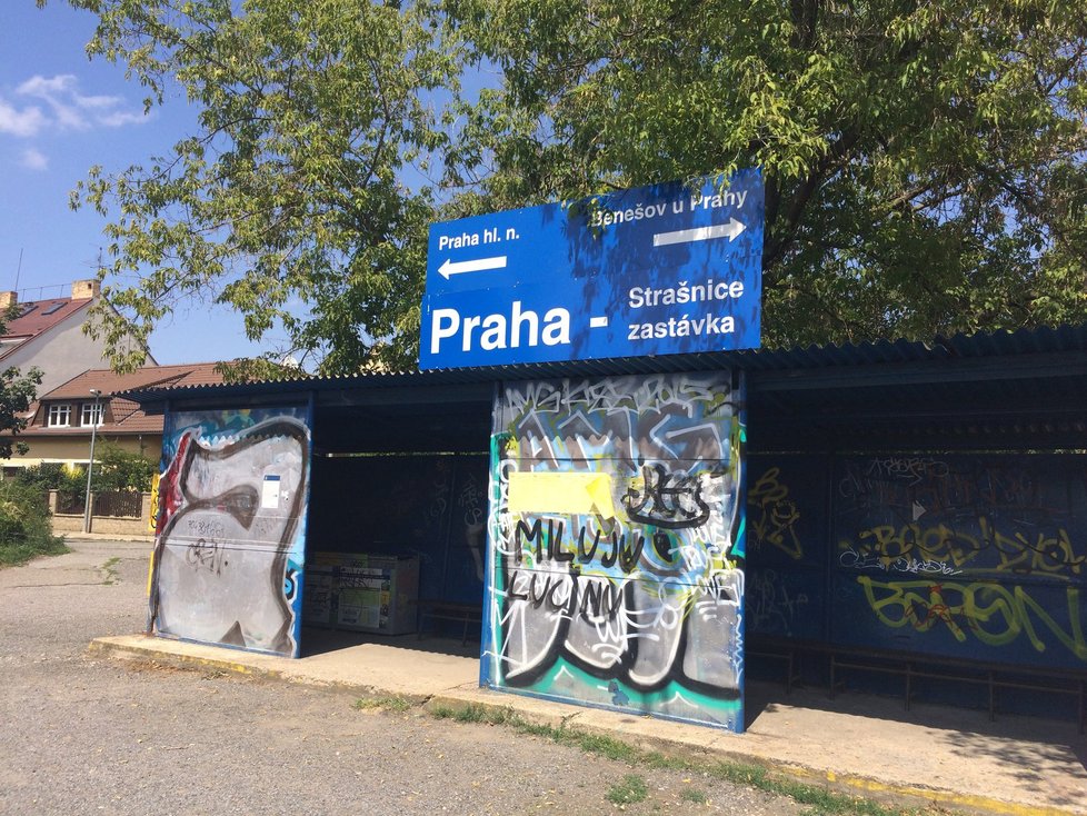 Vlaková zastávka Praha-Strašnice bude zrušena.