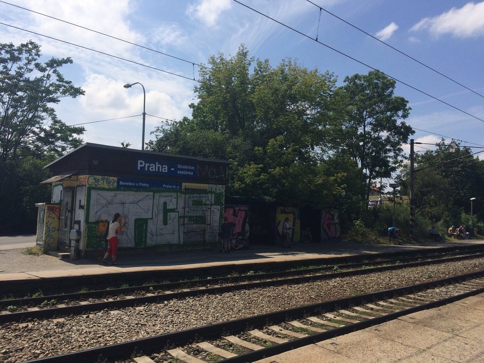 Vlaková zastávka Praha-Strašnice bude zrušena.