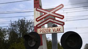 Mezi Krčí a Braníkem usmrtil během čtvrtečních večerních hodin vlak muže. (ilustrační foto)