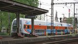 Mezi Hnojníkem a Českým Těšínem se propadla trať: Vlaky tu budou jezdit jen „desítkou“
