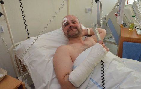 Cestující Bronislav Hedvábný jel do práce, skončil v nemocnici.
