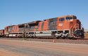 Australský nákladní vlak dosáhl délky 7300 metrů