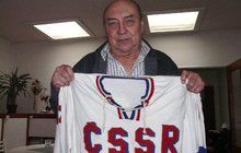 Zemřel fotbalový i hokejový reprezentant Vlastimil Bubník, bylo mu 83 let