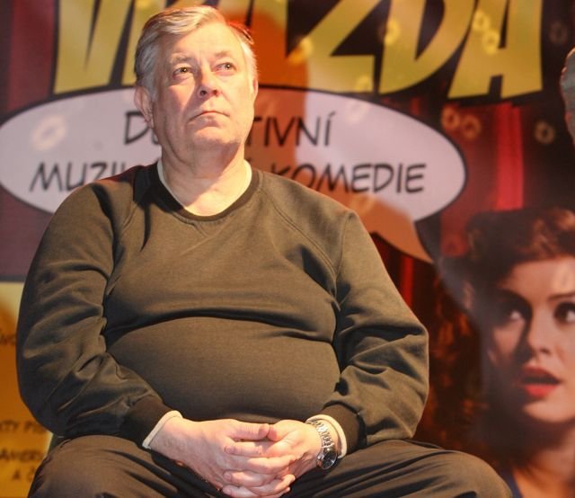 Vlastimil Zavřel