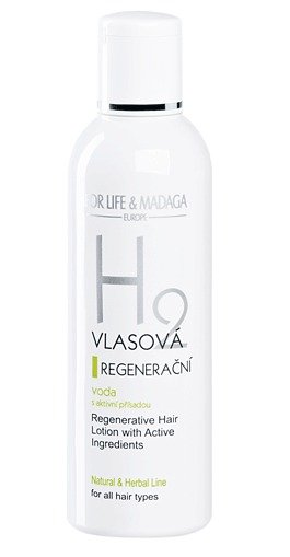 For Life Madaga Vlasová regenerační voda, 221 Kč (200 ml), koupíte na www.forlifemadaga.cz