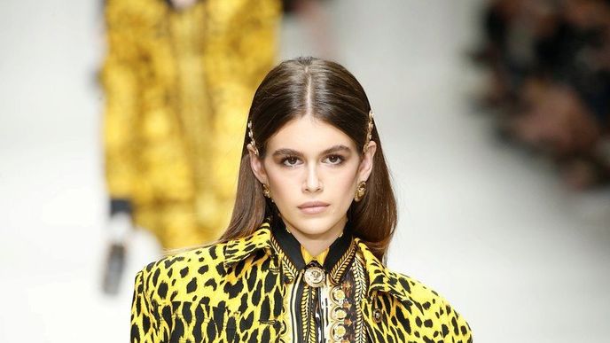 Kaia Gerber na přehlídce Versace