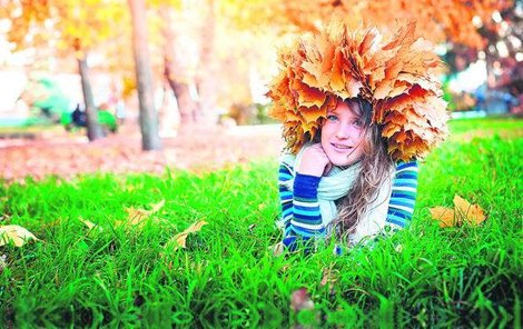 I o vlasy je třeba pečovat a chránit je před nepříznivými vlivy počasí.