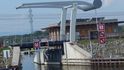 Do přístavu v Českých Budějovicích (Českém Vrbném) projede i velký parník. Je třeba ale zvednout most.