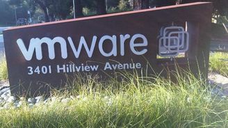 IT akvizice roku: VMware kupuje startup Nicira