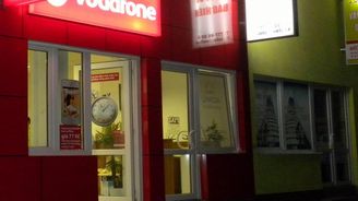 Vodafone otvírá vietnamskou prodejnu