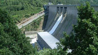 Komoře vadí, že se schválený zákon nepamatuje na zrychlení vodních staveb