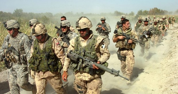 Target po boku vojáků prošel afghánským peklem, v USA ale zbytečně zemřel - ilustrační foto