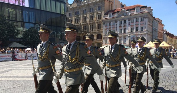 Čestná stráž ozbrojených sil Slovenska