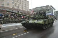 Tanky i tisíce vojáků. Přehlídka ke 100 letům republiky slibuje velkolepou podívanou