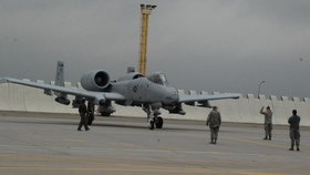 To je ale velké »prase« – A-10 Thunderbolt II.