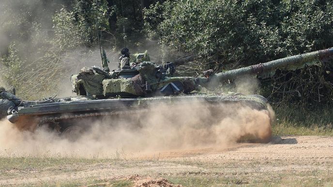 Vojenské cvičení NATO v Německu Allied Spirit Vojenské cvičení NATO v Německu Allied Spirit