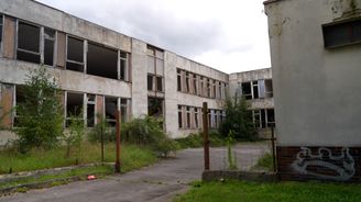 Vojenský prostor Ralsko: Opuštěné školy a vybydlené paneláky. Sovětskou okupaci stále připomínají děsivé ruiny