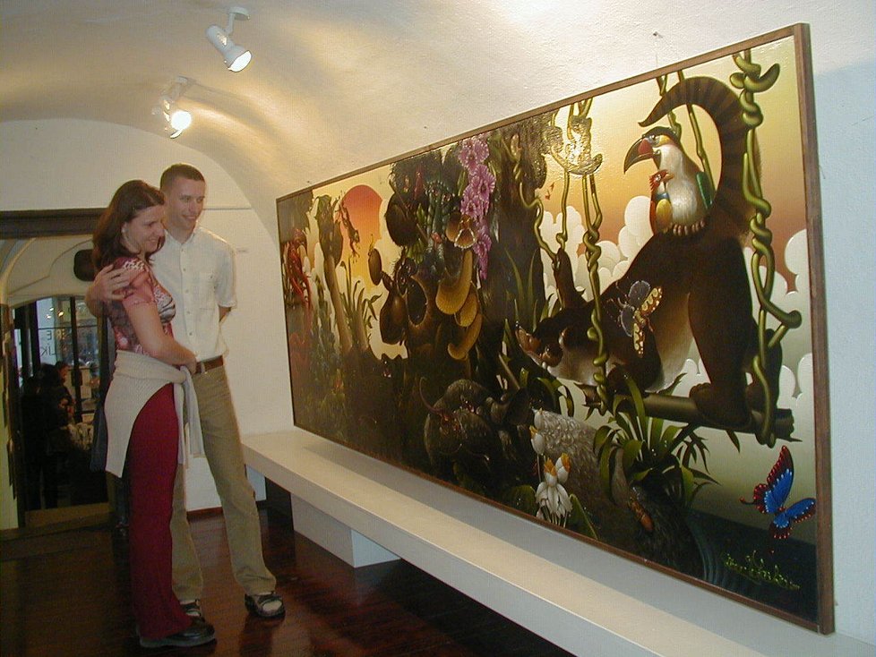 O obrazy malíře Libora Vojkůvky je velký zájem.