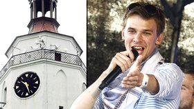 Vojta Dyk svou písní předpověděl budoucnost kostelní věže v Krnově.