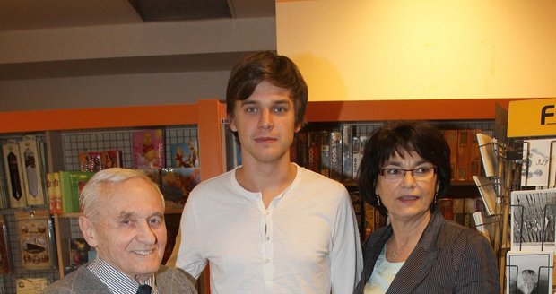 Radko Pytlík s manželkou a synem Vojtou Dykem