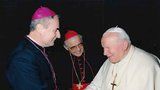 S kardinálem Vlkem (†84) jsme si byli hodně blízcí, vzpomíná biskup z Brna