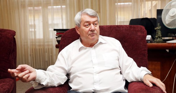 Šéf KSČM Vojtěch Filip (66): Po volbách nadobro skončím! …i kvůli infarktu 