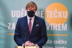 Ministr zdravotnictví Adam Vojtěch (za ANO) na tiskové konferenci k aktuální epidemiologické situaci (15.10.2021)