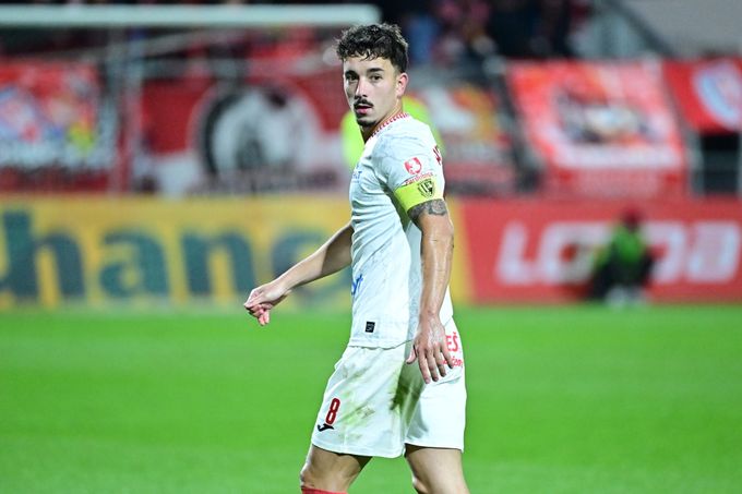 Patrák o začátcích ve Spartě i průlomu v Pardubicích: Bez bodu ze hřiště neodcházím rád Patrák o začátcích ve Spartě i průlomu v Pardubicích: Bez bodu ze hřiště neodcházím rád