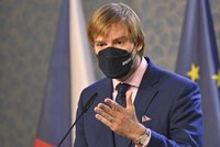 Přehledně: Vláda přitvrdila kvůli deltě. Mění se bezinfekčnost i cestování ze zahraničí