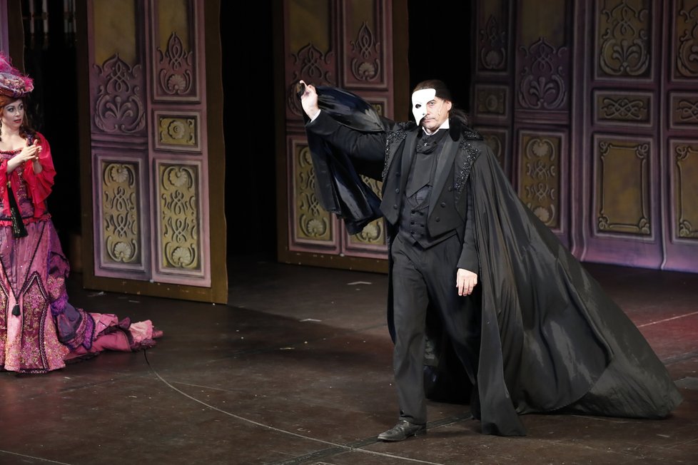 Marianovi Vojtkovi uspořádali kolegové z Fantoma Opery oslavu na jevišti