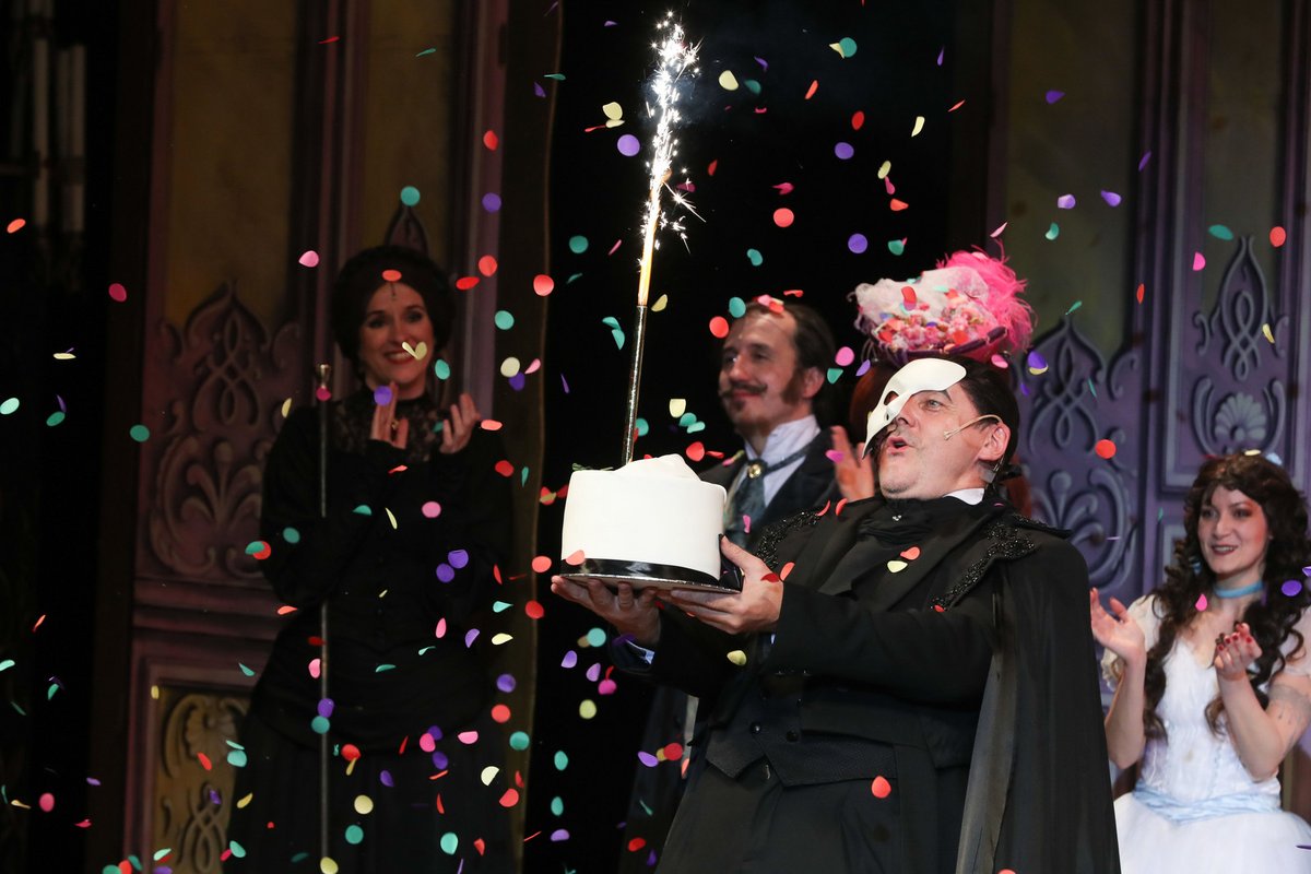 Marian Vojtko slavil 50 na jevišti Fantoma Opery