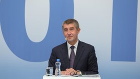 Lídr ANO Andrej Babiš v debatě Blesku.