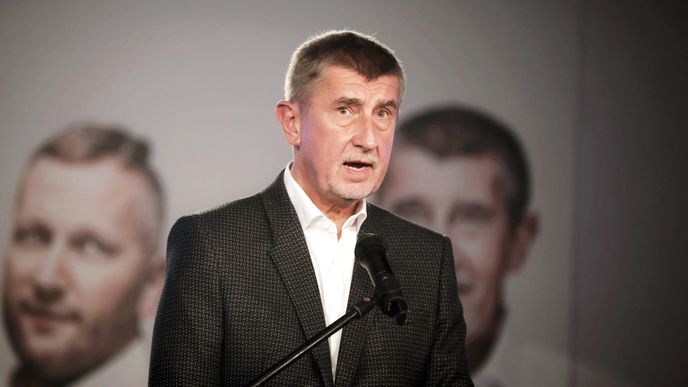 Volby 2018: Andrej Babiš ve štábu ANO během komunálních a senátních voleb