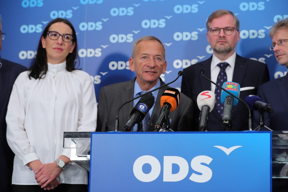 Tisková konference ODS 13.10.2018: (zleva) Alexandra Udženija, Jaroslav Kubera, Petr Fiala