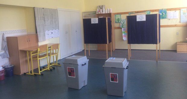 Volby 2021: Jak probíhají a jaký byl klíč pro přepočet hlasů na sněmovní křesla?