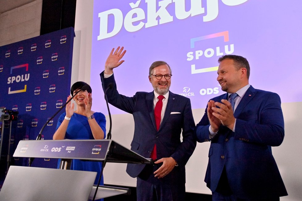 Koalice spolu porazila ve sněmovních volbách ANO Andreje Babiše (9. 10. 2021)