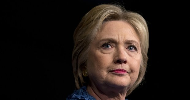 FBI si zve Clintonovou na kobereček. Kvůli tisícovkám souborů v jejím mailu