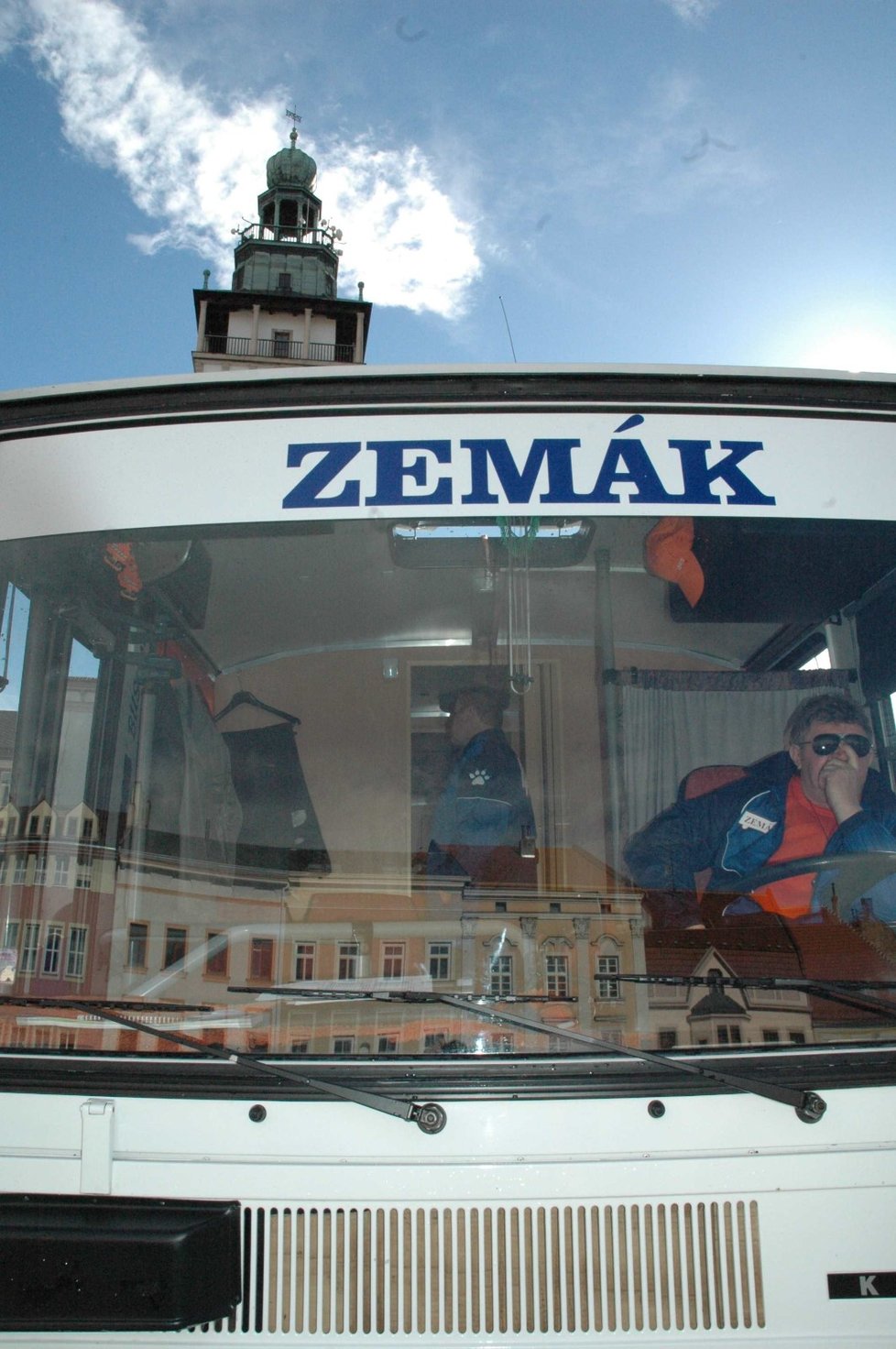 Volby ČSSD , Miloš Zeman, Zemák, Vyškov, autobus