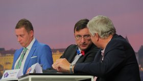 Krajská debata Blesku o zdravotnictví: Zleva Vít Ulrych (KDU-ČSL), Richard Pikner (TOP 09), Jaroslav Krákora (ČSSD) (10. 9. 2020)