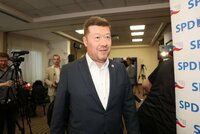 Okamura to schytává za „kýbl ruské nenávisti“: Opozice chce jeho konec! Ozvala se i Ukrajina
