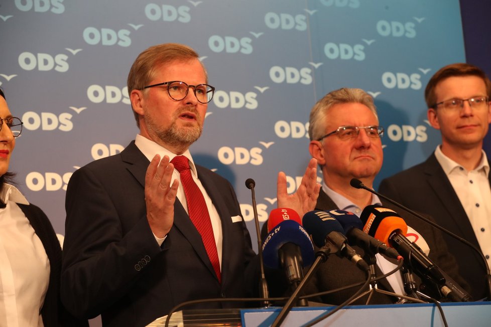 ODS během tiskové konference po zveřejnění výsledků voleb do Evropského parlamentu (26. 5. 2019)