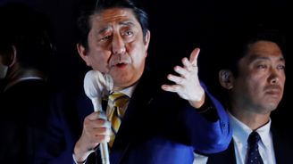 Volby se konaly i v Japonsku, přesvědčivě vyhrál stávající premiér