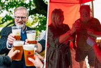 Boj o voliče vrcholí: Fiala s pivem, Havlíček a Lipavský na trzích i Schillerová na jarmarku