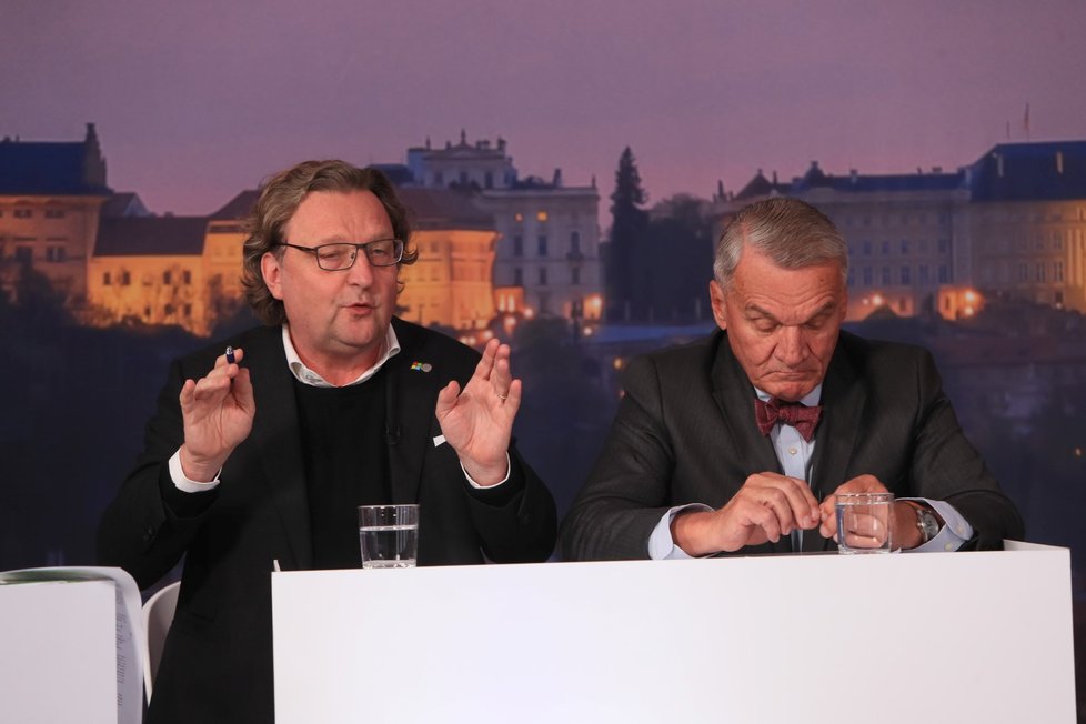 Předvolební debata Blesku z Prahy: Petr Hlaváček (STAN) a Bohuslav Svoboda (ODS)